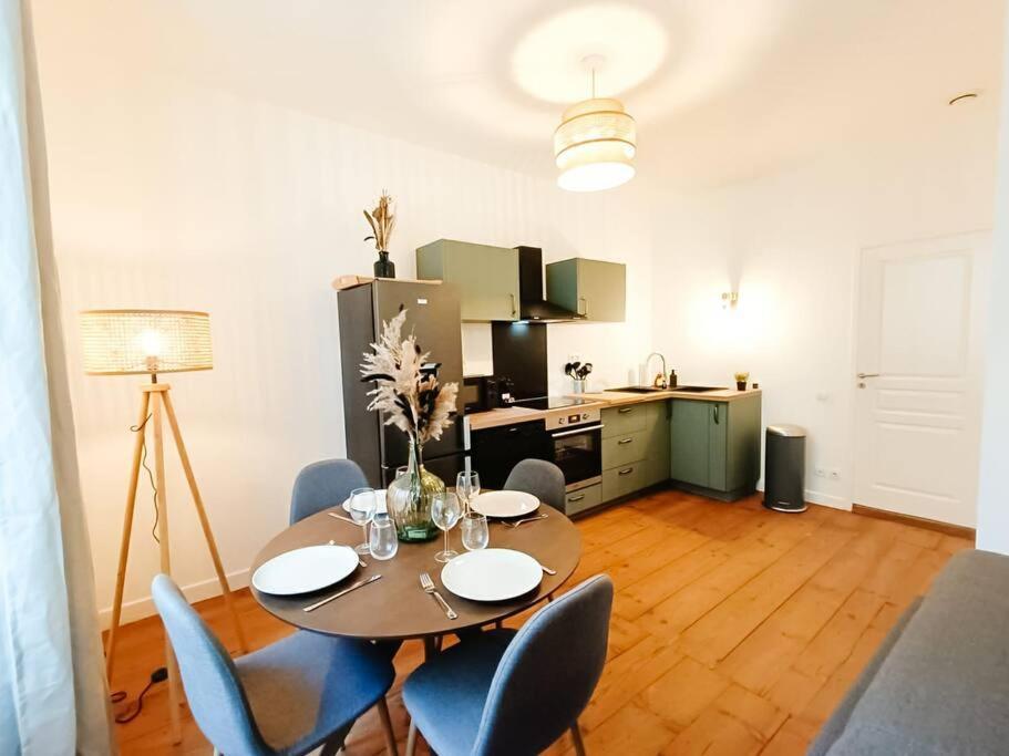 Cosy Calypso 2Ch - Quartier Des Halles & Parking Pau Kültér fotó