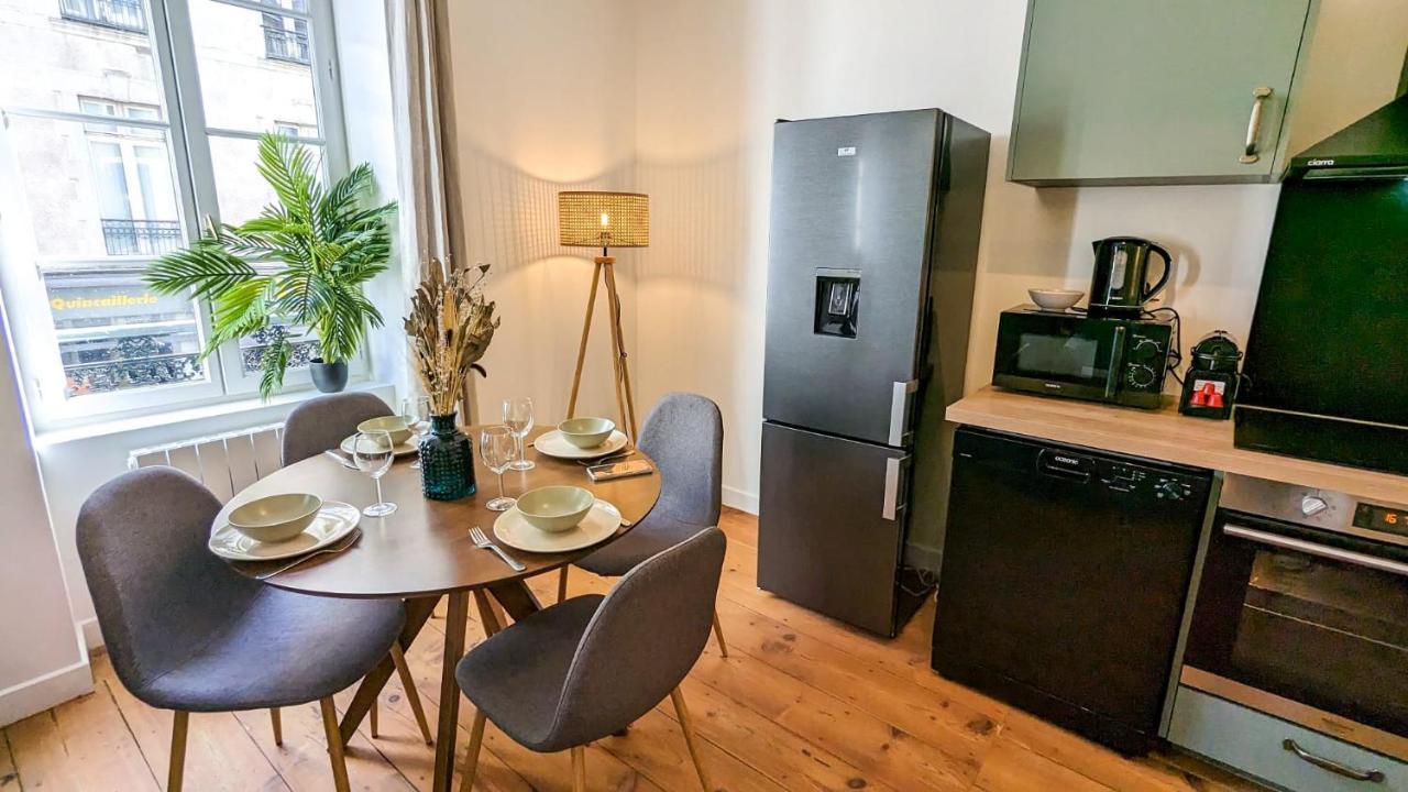 Cosy Calypso 2Ch - Quartier Des Halles & Parking Pau Kültér fotó